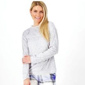 Cuddl Duds Ultra Plush Velvet Gray Pajama Lounge Ling Sleeve Top